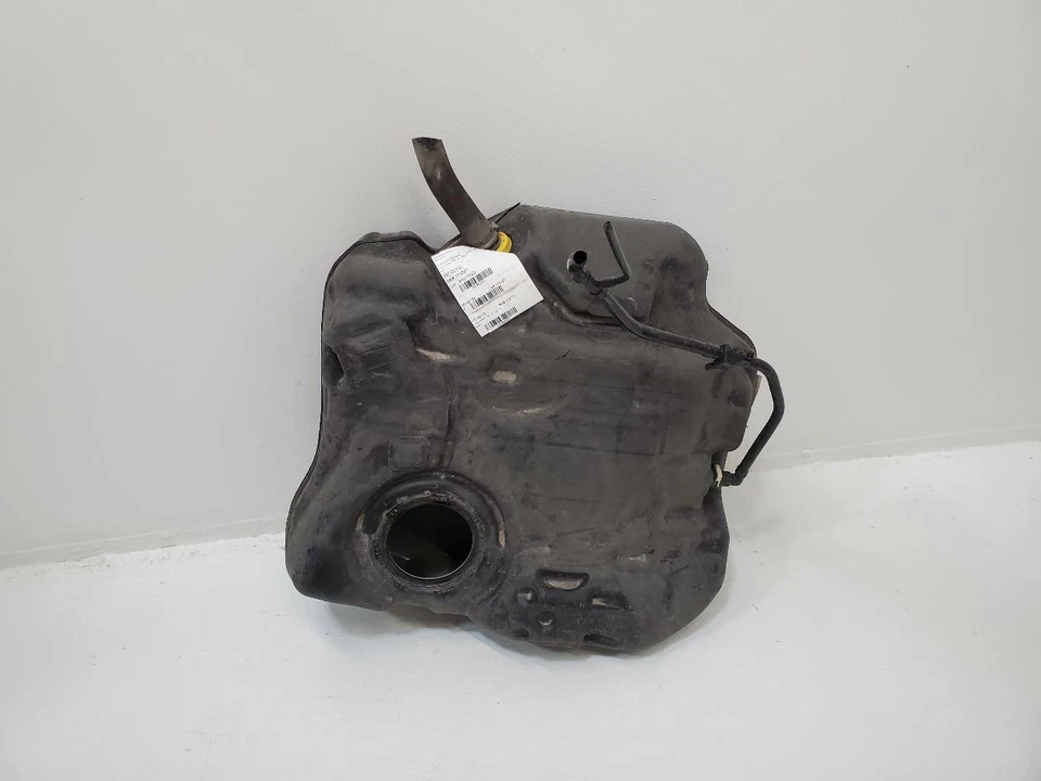 2012-2018 FORD FOCUS Fuel Tank 12 Gallon BV6Z9002E 12-18      Foto 1 de 4