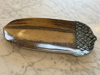 "Plato de gres John Derian Target 2024 BLUE GOLD BELLOTA 15""x7"" Whimsy Cottage" Foto 1 de 3