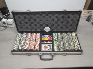 500 PC Poker Chip Set - Includes 2 decks of cards and dice - Picture 1 of 7