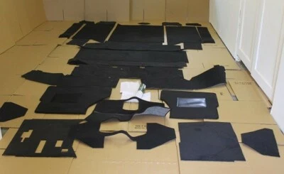 LHD R380 full black front rear carpet mat set fits Land Rover Defender 110 30... - Image 1 of 3