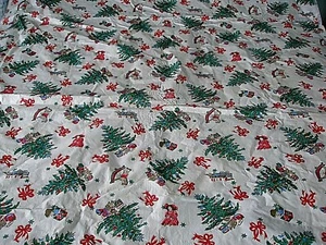Vtg Retro Vinyl Tablecloth Christmas Tree Presents  52X86 Grannycore Cottagecore - Picture 1 of 3