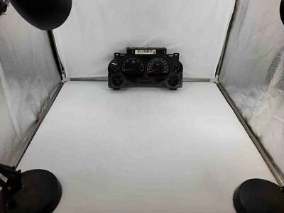 07 14 chevrolet silverado 2500 speedometer instrument cluster 25861652 - Image 1 of 4