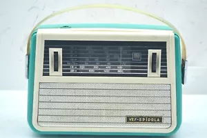 Radio transistor sovietica vintage VEF Spidola URSS modello anniversario anni '60 - Foto 1 di 17