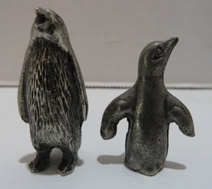 VTG SPOONTIQUES 1982 PEWTER MINITURE PENGUIN COUPLE 2 PC SET 1.5" & 1.25" - Picture 1 of 3