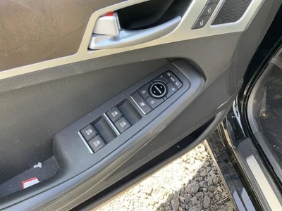 Interruptor de porta frontal driver fabricante de equipamento original Sedan Master compatível com 15-16 GENESIS 1347599 - Imagem 1 de 4