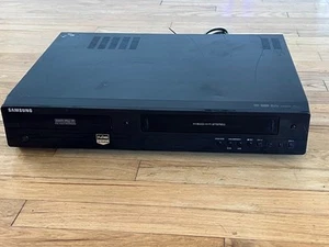 Samsung DVD-VR375 DVD R/RW VCR VHS Combo Recorder - Picture 1 of 9