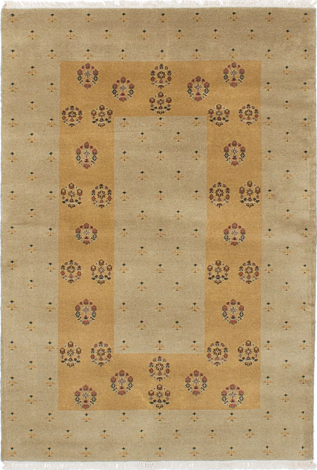 4'0" x 6'0" Hand Knotted Oriental Carpet Traditional Wool Area Rug - Image 1 of 2