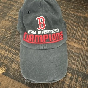 Limited Edition Boston Red Sox Baseball Hat American League East Champions 2013 - Picture 1 of 5