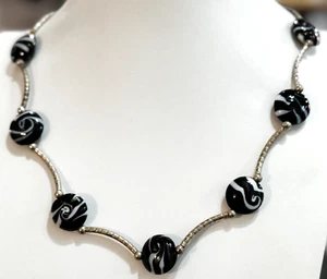 Aventurina Black White Swirl Brown Glitter Round Disk Silver Tone Necklace - Picture 1 of 5