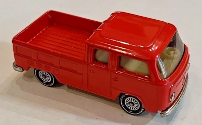 KASTENWAGEN - SIKU VW BUS modellino furgone vintage ROSSO 1331 W. GERMANY 1984 - Immagine 1 di 4