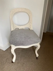 Lady’s bedroom chair nursing chair Shabby Chic newly upholstered - Picture 1 of 7