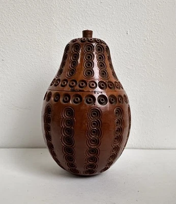 Ancien boîte chapelet noix de corozo sculpté main XVIII travail marin bagnard 1 - Photo 1/4