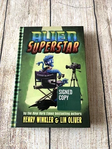 HENRY WINKLER & Lin Oliver Signed Copy Autographed Book Alien Superstar - Bild 1 von 5