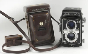 Yashica 635 120mm +35mm Camera - Picture 1 of 10