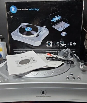 Tocadiscos IT Innovative Technology Modelo ITUT-300 USB Nuevo Caja Abierta Foto 1 de 4