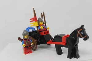 Lego Castle:Lion Knights-6022 - Horse Cart - Complete w/Instructions & Checklist - Picture 1 of 6