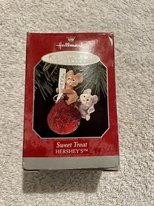 Vintage 1998 Hallmark Herseys Sweet Treat Ornament - Picture 1 of 8