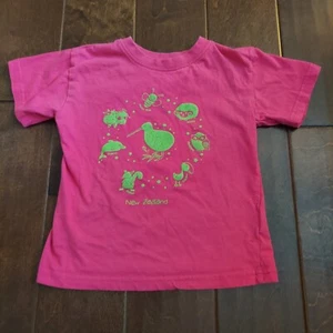 Design Apparel Girl's Pink/Green New Zealand Animal Print Shirt - Size 4 - Picture 1 of 9