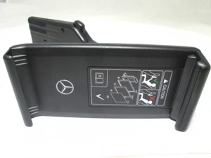 Original Mercedes-Benz Halter für Tablet PC Style & Travel Equipment A0008272200 - Picture 1 of 5
