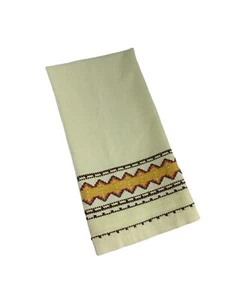Embroidered Tea Hand Towel Pale Yellow Zig Zag Pattern Dish Cloth 16.5" X 25.5" - Picture 1 of 5
