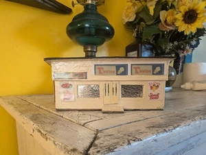 #193 HO SCALE RESTAURANT - Picture 1 of 4