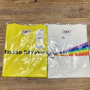 Lotto 2 T-Shirt Queer Eye, PACCHETTO MAGLIETTA, Adulto Unisex Taglia Media Prisma Arcobaleno Nuove - Foto 1 di 4