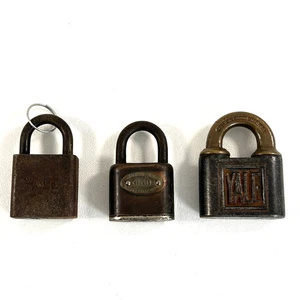 Mixed Lot of 3 Vintage Padlocks No Keys Yale Sold As Is - Picture 1 of 5