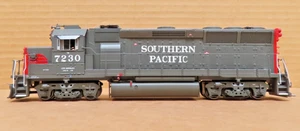 ATHEARN READY TO ROLL  94734 SOUTHERN PACIFIC GP40X #7230 HO SCALE - Picture 1 of 7