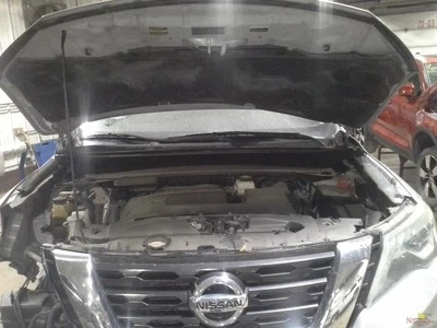 Nissan Pathfinder 2017 cilindro maestro de freno Foto 1 de 4