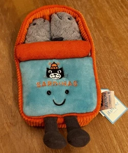 Lata de Sardina Jellycat Amuseables con Sardinas Extraíbles Nueva Con Etiquetas - Imagen 1 de 4