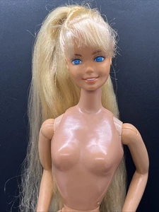 VTG Barbie Doll Beauty Secrets Arms Bend Shoulders Shrug Button Works Nude - Picture 1 of 23