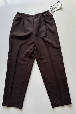 NWT Vintage Levi’s Bend Over Brown High Waisted Pleated Cropped Pants 12 Petite - Image 1 of 4