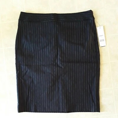 Dana Buchman Women’s Black Striped Skirt Lined Size 8 Straight Career - Image 1 of 3