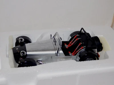 CATERHAM  SUPER SEVEN CYCLE FENDER 2007 KYOSHO 082  22SC 1:18 - Image 1 of 4