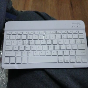 keyboard and mouse - Picture 1 of 4