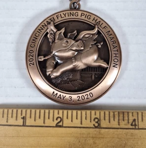 2020 Flying Pig Half Marathon The Great Pigventure Ohio 13.1 Heavy Bronze Medal - Picture 1 of 14