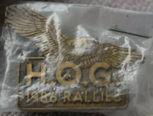 1986 HARLEY-DAVIDSON HOG RALLIES PIN - Picture 1 of 4