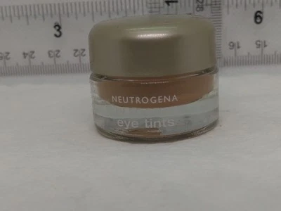 Neutrogena SKIN SOOTHING EYE TINTS, HONEY SHIMMER, .17 oz., 4.82g - Image 1 of 4