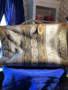Vintage 1970’s Geometric French Co. Casual Luggage 14 x 20 With Lock System - Bild 1 von 9
