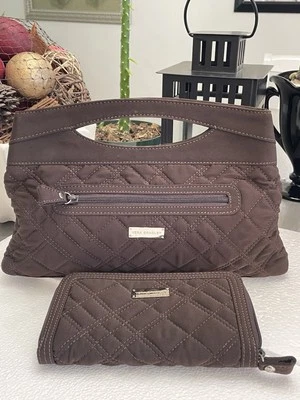 Cartera sin asas acolchada marrón espresso microfibra Vera Bradley Foto 1 de 4