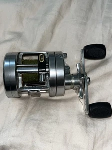 TICA's CAIMAN GT151 - Left Handed Solid Aluminum Body Baitcasting Reel - Picture 1 of 10