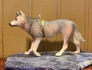 RARE Retired Schleich Wolf. B3 - Picture 1 of 2