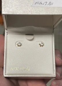 10 Karat massive Gelbgold cz Ohrstecker kein Schrott - Bild 1 von 4