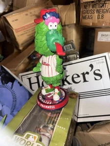 Phillie Phanatic Garten Wackelkopf kleinere Schäden siehe Bilder - Bild 1 von 4