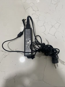 Caricabatteria adattatore alimentazione AC 65W ORIGINALE LENOVO per IdeaPad V570-1066AWU V570 - Foto 1 di 2