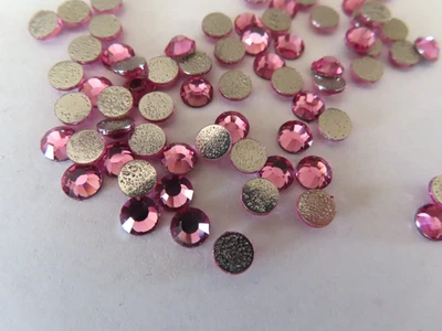 72 Preciosa VIVA 12 Hot Fix Flatbacks 20ss Rosa. Foto 1 de 2