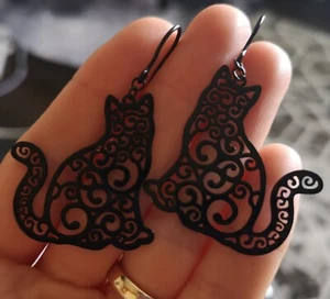 Women Hypoallergenic Plastic Hooks Black Cat Goth Witchy Boho Punk Earrings - Imagen 1 de 3