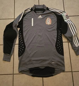 Guillermo Ochoa 2009 Mexico Goalkeeper Jersey - Picture 1 of 7