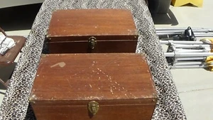 2 Vintage Kassettenhalter Aufbewahrung Doppeletui, Massivholz. - Bild 1 von 8