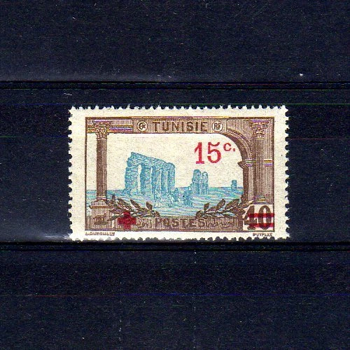 TUNISIE n° 62 neuf sans charnière - Photo 1/1